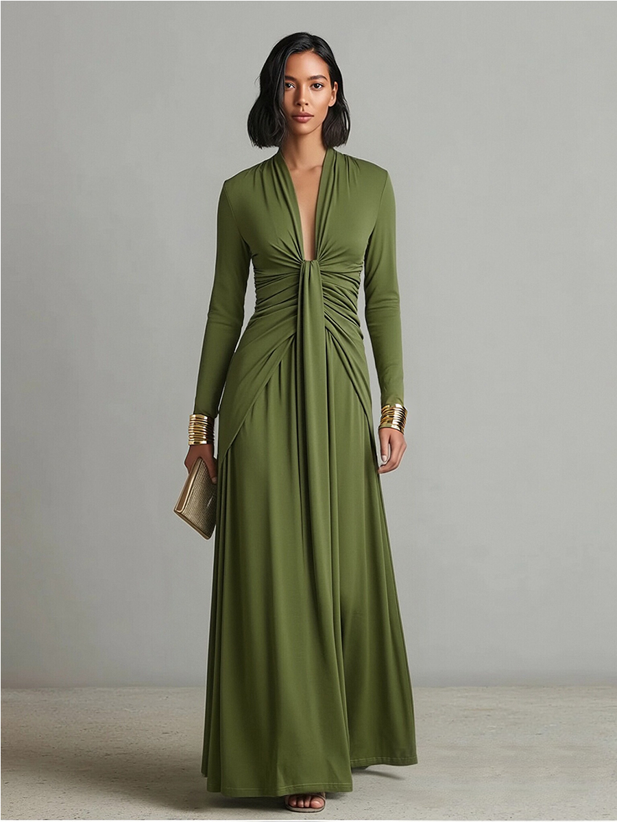 Sofia | Vestido largo de seda verde oliva con escote en V y detalles fruncidos