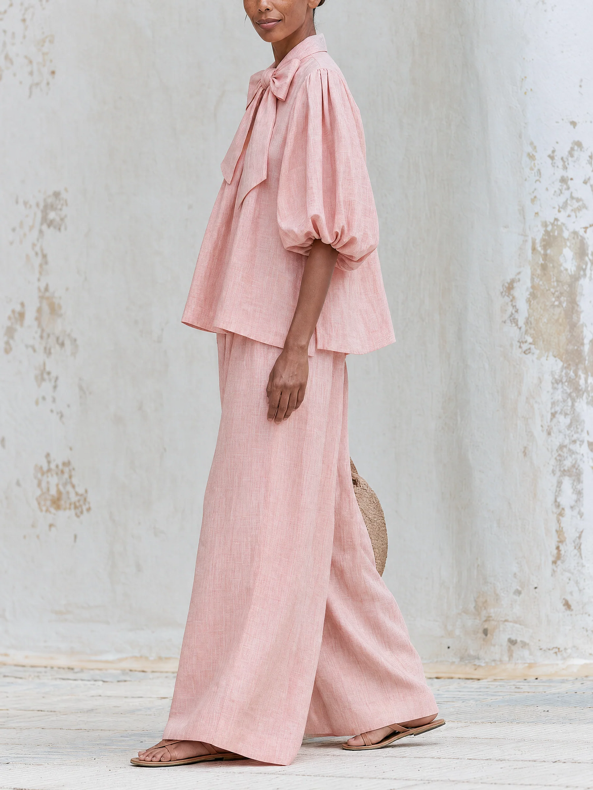 Beatrice™ | Ensemble Bohème Rose Poudré en Mélange de Lin avec Décolleté à Nœud et Pantalon Large