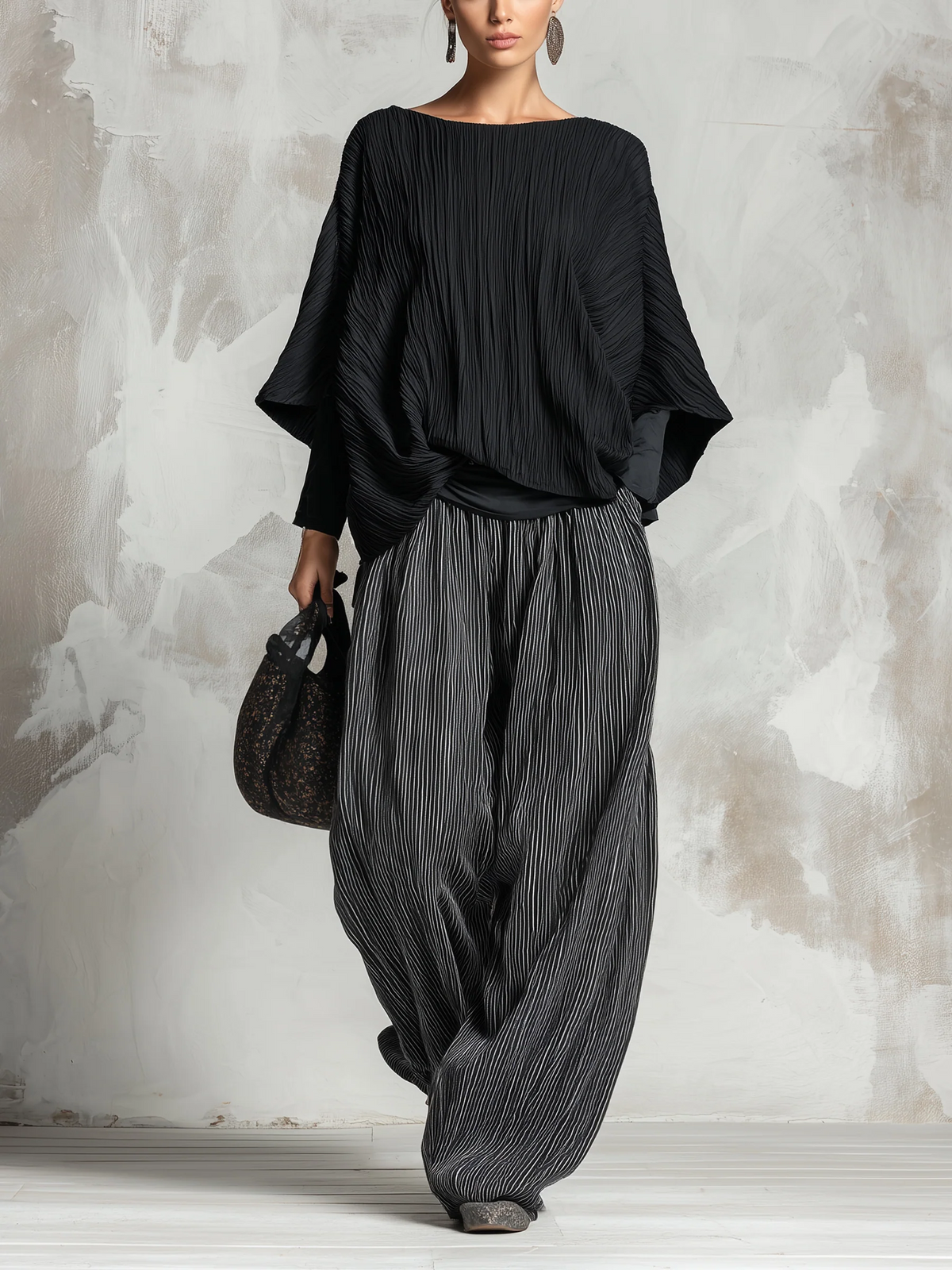 Geneviève™ | Ensemble complet plissé deux pièces avec haut chauve-souris et pantalon à jambes larges