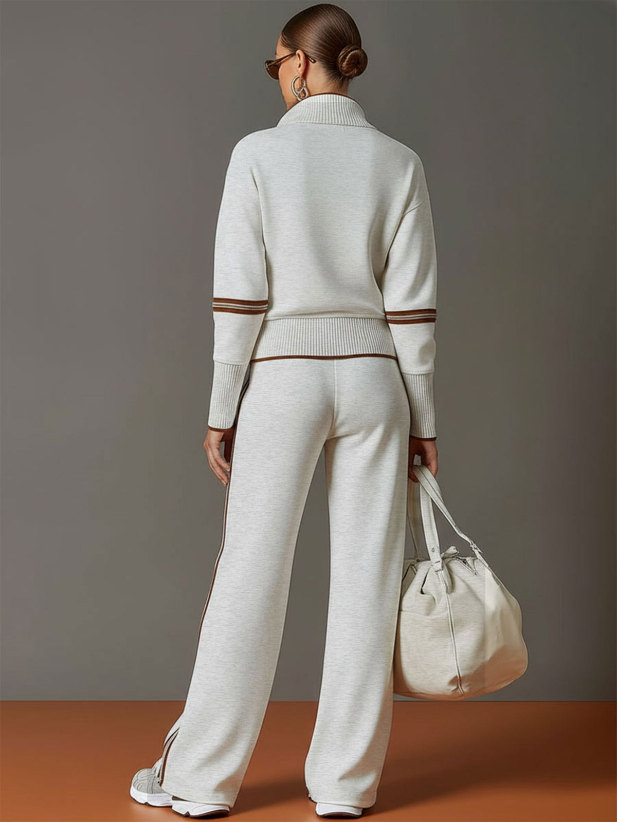 Teresa : Ensemble Femme Deux Pièces avec Sweat à Capuche Semi-Zip