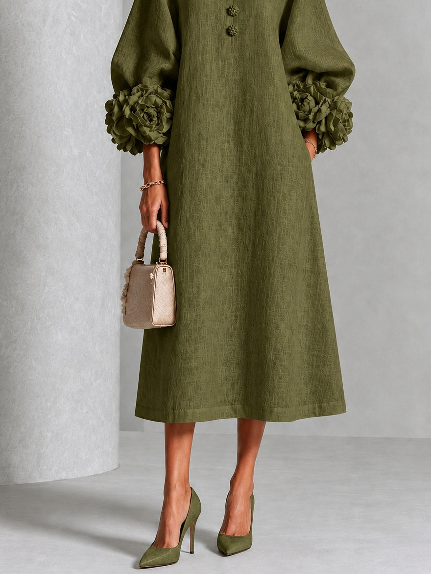 Giorgia | Robe midi fleurie à boutons et poignets décoratifs