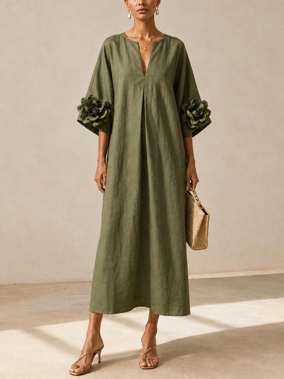 ELENA | ROBE MI-LONGUE VERT OLIVE À DÉCOLLETÉ EN V ET DÉTAILS FLEURIS