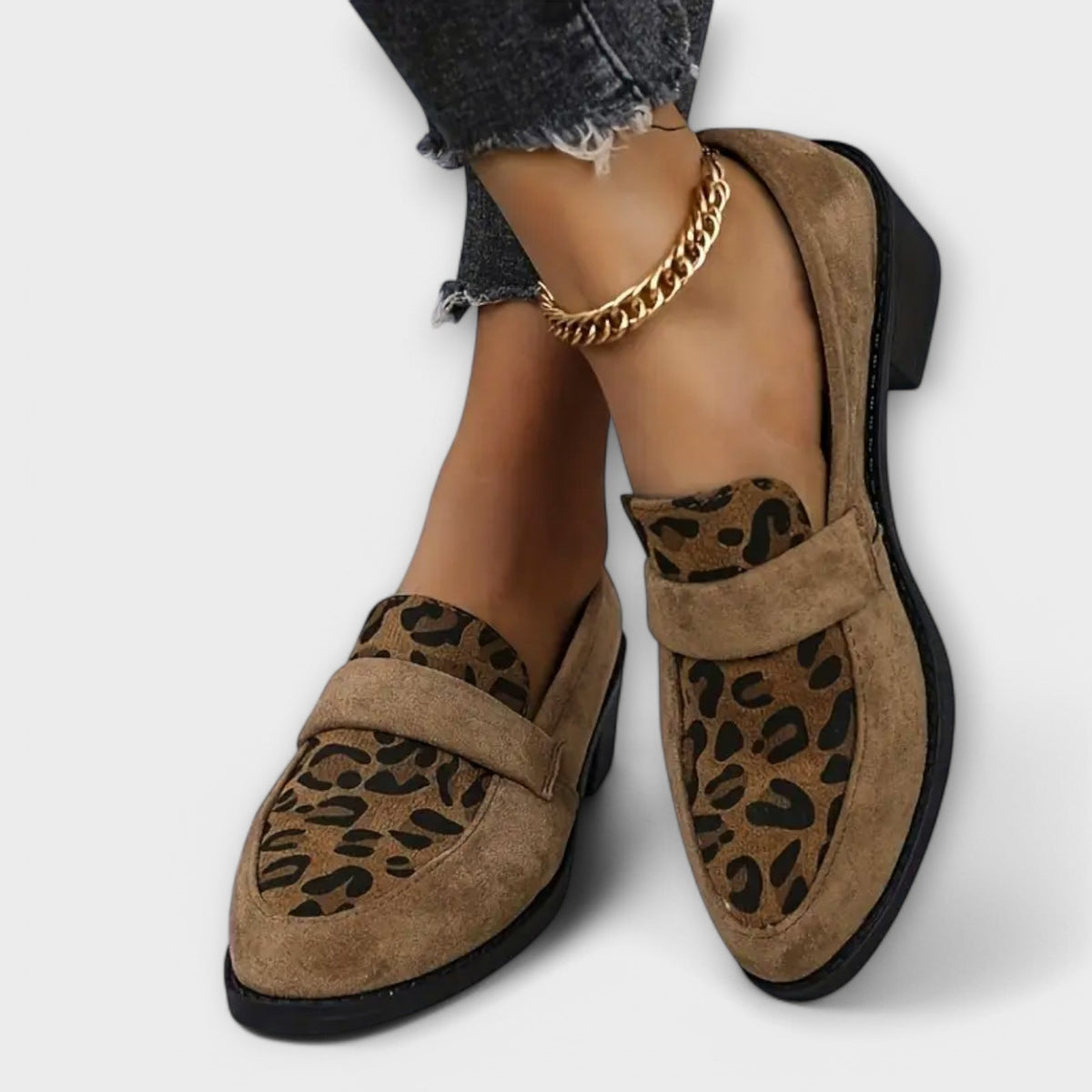 Zapatos con estampado de leopardo para mujer - Elegantes y cómodos