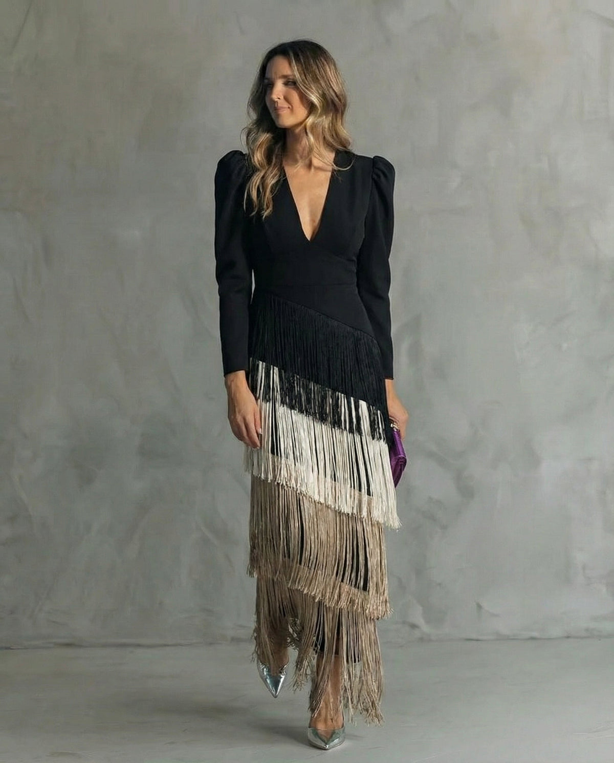 Clara | Robe élégante à manches frangées