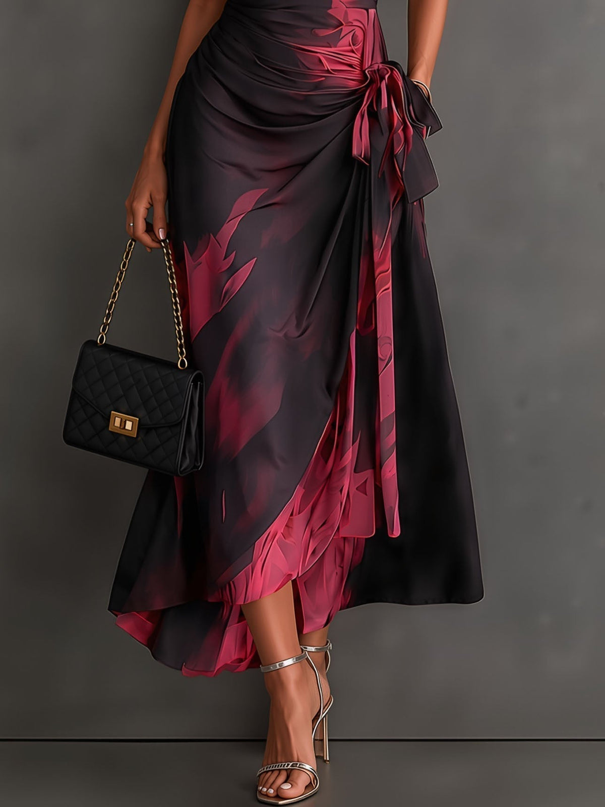 Valeria | robe midi moulante à imprimé abstrait et dé décolleté en V